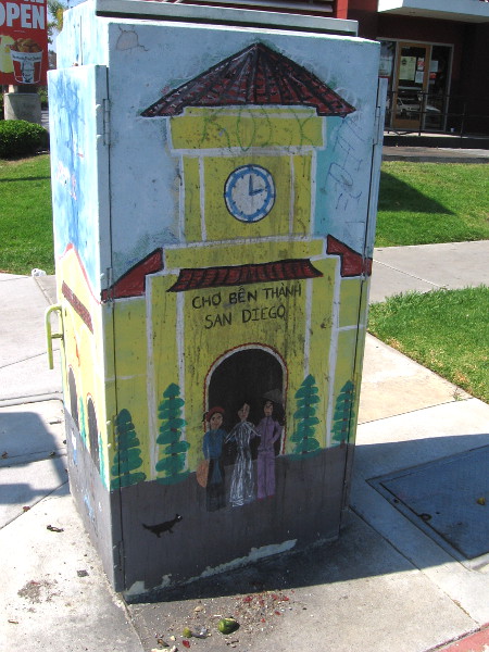 An imaginative San Diego version of the famous Chợ Bến Thành market, which is located in the center of Hồ Chí Minh City.