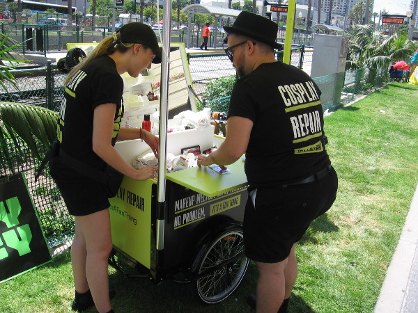 img_0845z-syfy-had-a-handy-cosplay-repair-cart-along-mlk-promenade