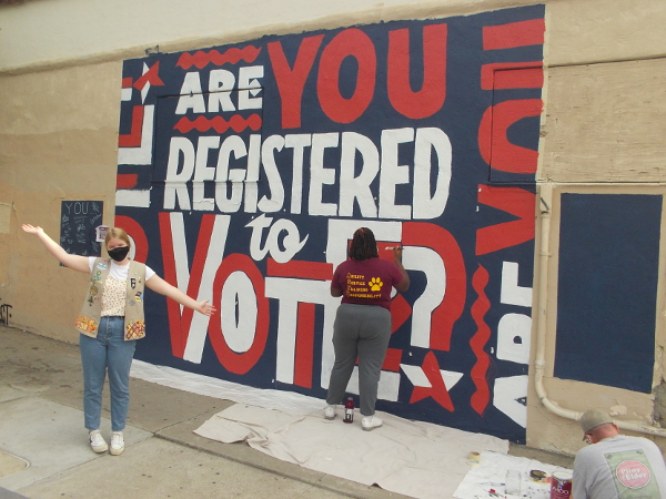 Mural painted in City Heights inspires those who see it to register to vote.