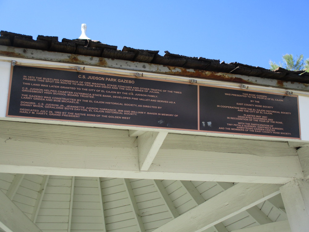 A walk around El Cajon’s Knox House Museum. Cool San Diego Sights!