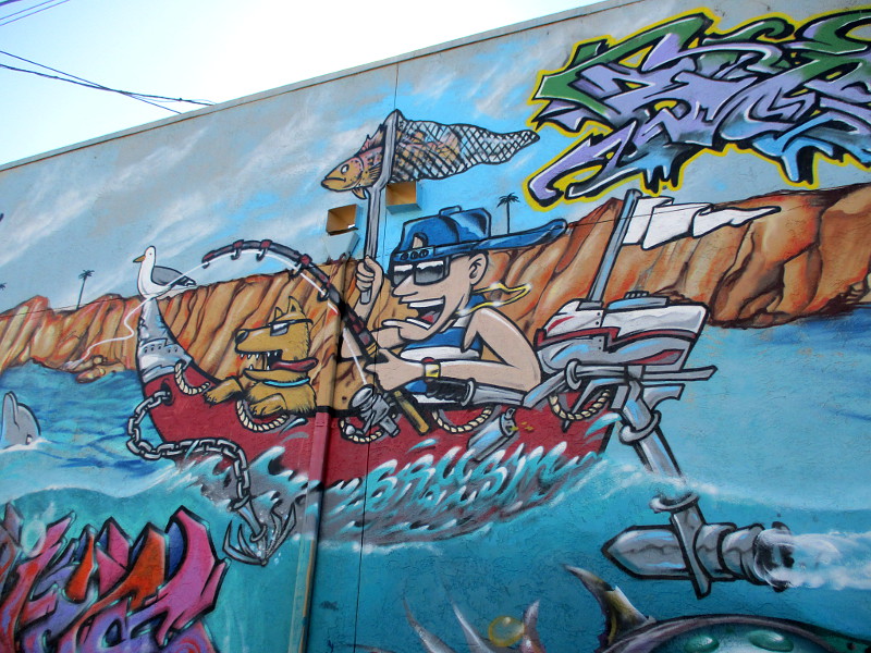 Crazy cool mural in an Ocean Beach alley! – Cool San Diego Sights!