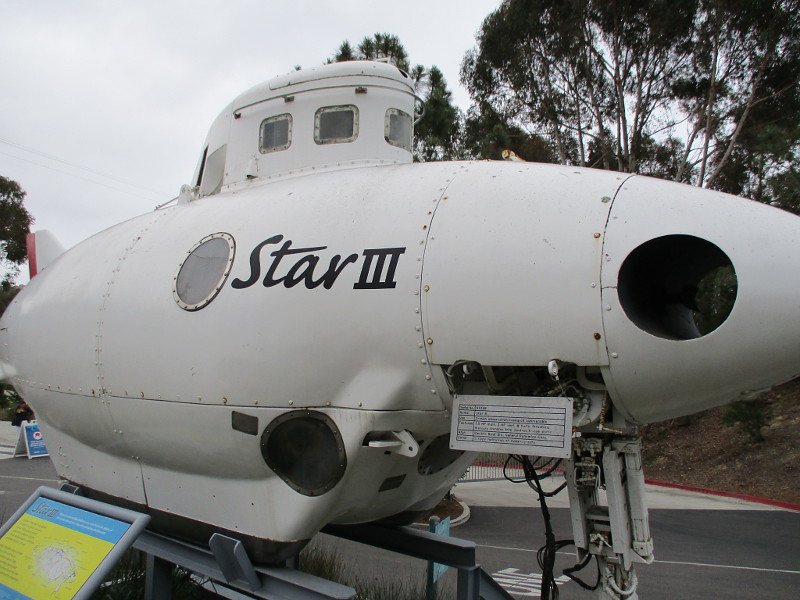 Star III submersible outside Birch Aquarium. – Cool San Diego Sights!