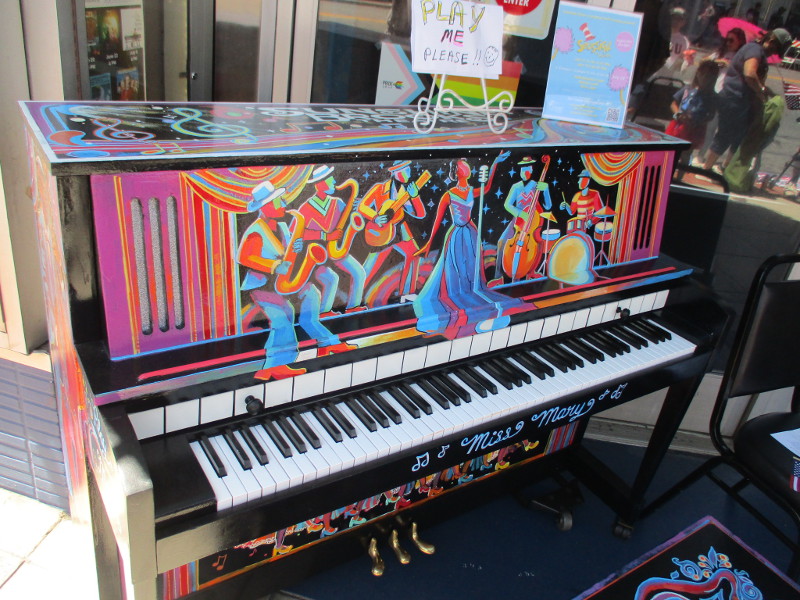 Miss Mary Project's amazing piano in Oceanside! – Cool San Diego